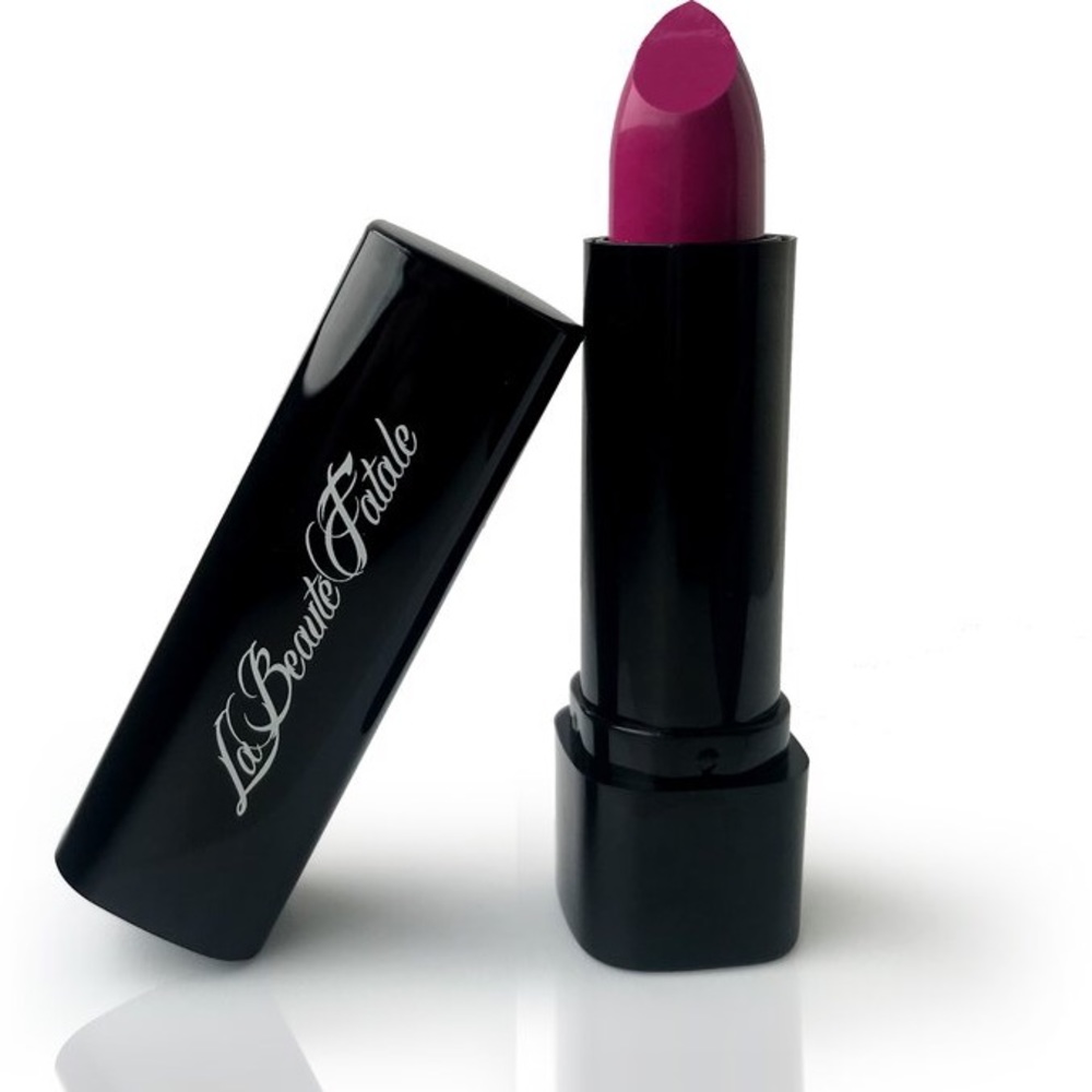 NEW La Beaute Fatale Vibrate Lipstick
